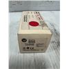 Image 1 : Allen-Bradley #800MB-CQA24AAS Small Square Illuminated Pushbutton - Amber Lens