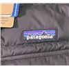 Image 2 : Group lot - x4 Patagonia Jackets - Approx Value : $770- Blue/Copper (L) Mens w/tags - Green (L) Mens