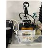 Image 2 : Gardening lot - Roundup weed killer - Chapin 5L pressure sprayer - gloves - spray bottle - planting 