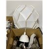 Image 3 : Group lot - Misc lighting - Wall sconces / Hanging light / Wall mount 4 light