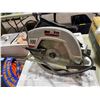 Image 4 : Group lot - Craftsman skill saw / Kohler faucet / Iron / Tripod / Extension cord / Oil drain trays /