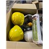 Image 3 : Table lot - Motorcycle helmets - Tent - Briefcases - Box of hard hats - Set Dec medical items