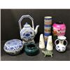 Image 1 : Group of assorted decor