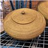 Image 2 : Group of 4 assorted woven rattan baskets