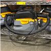 Image 2 : Group of 3 Stinger - wet/dry vac