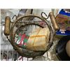 Image 2 : Shelf of assorted bathroom set items - includes Hamilton Beach 04251P TrueAir Plug-Mount Odor Elimin