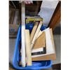 Image 2 : Under Table lot - Misc vinyl records, magazines, books & artwork