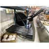 Image 2 : Freesport treadmill w/ incline adjustments