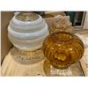 Image 3 : Group lot - boxes containing coloured vintage glass for light fixtures