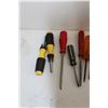 Image 2 : Assortment of Screwdrivers