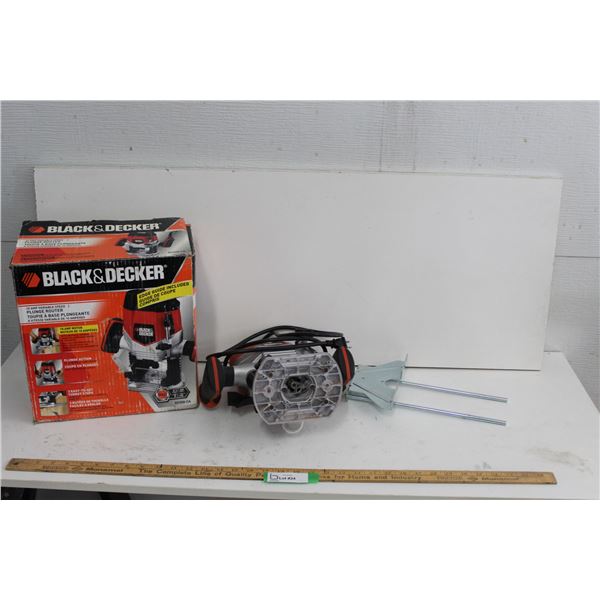 Black & Decker Plunge Router - 10 Amp., Variable Speed, With Manual