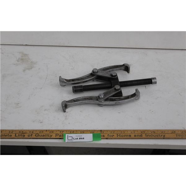 Gear Puller - 8"