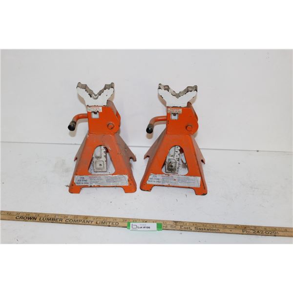 (2) 3 Ton Jack Stands