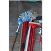 Image 2 : Wet Mops, Car Wash Brush, Drywall Sander, Curtain Rod, Barbecue Spit, Extendable Handle Squeegee, Lo