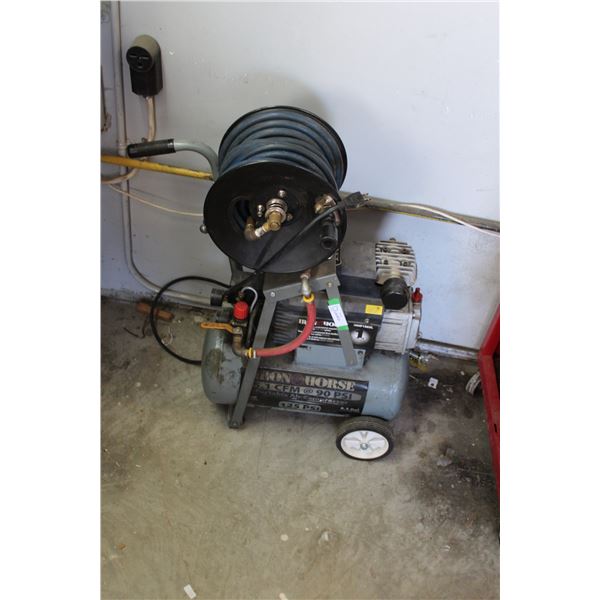 Iron Horse 6.5 Gallon Air Compressor With Hose and Reel