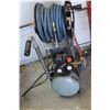 Image 4 : Iron Horse 6.5 Gallon Air Compressor With Hose and Reel