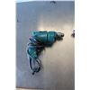 Image 3 : (2) 3/8" Makita Drills