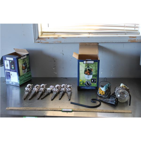 Solar Light With Bird, (7) Push In Animal Ornaments