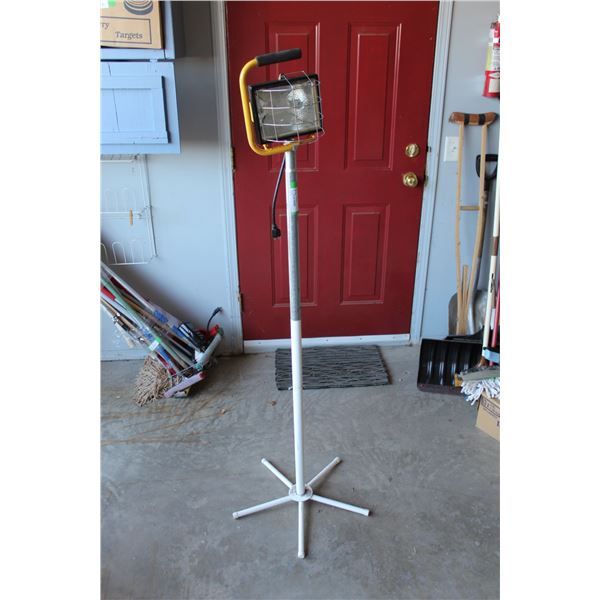 Halogen Work Light On Stand