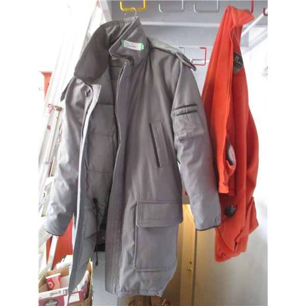 Parka With Detachable Hood - Size XL; Fleece - Size XL