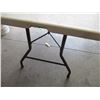 Image 4 : Folding Table - 2 1/2' x 6' - Suitcase Style
