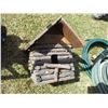 Image 5 : Green Tote, Garden Hoses, Watering Can, Bird House