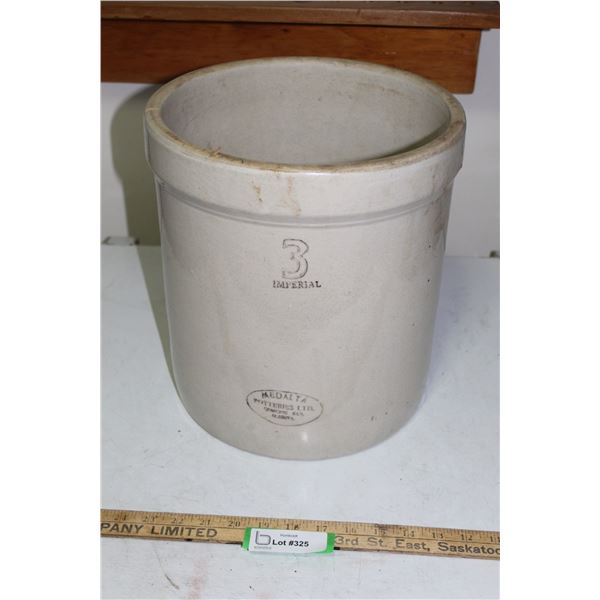 Medalta Potteries Ltd. Imperial 3 Gal. Stoneware Crock