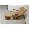 Image 3 : Vintage Glider Rocking Chair & Ottoman