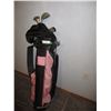 Image 1 : Pink Golf Bag, Golf Clubs, Golf Cart
