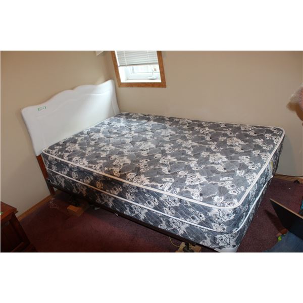 Single Bed, Dresser - 48" x 16" - With Mirror, Chest of Drawers - 28" x 16" x 32"