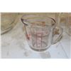 Image 4 : Pyrex Measuring Cups, Clear Glass Bowl