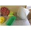 Image 5 : Tupperware, Dish Draining Rack, Oven Mitts, Hot Pads, Santa Tray, Egg Holders, etc.