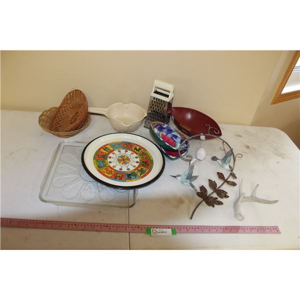 Grater, Tray, Baskets, Microwave Tray, Bird Ornament, Plastic Colander, Football Shaped Dishes