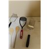 Image 5 : Kitchen Utensils, Master Chef Knife Sharpener