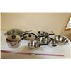 Image 1 : (2) Frying Pans, Cooking Pots, Colander