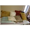 Image 1 : Assortment of Cushions