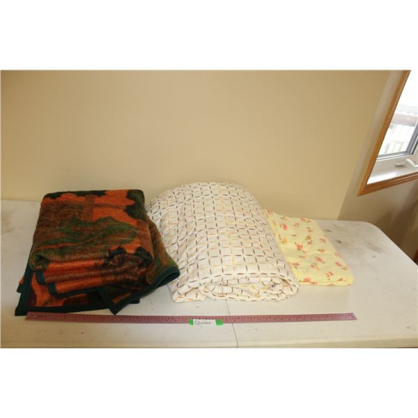 (3) Blankets