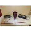 Image 1 : GE Ghetto Blaster, Lloyd's Radio Alarm, Shower Clock Radio, Garbage Can