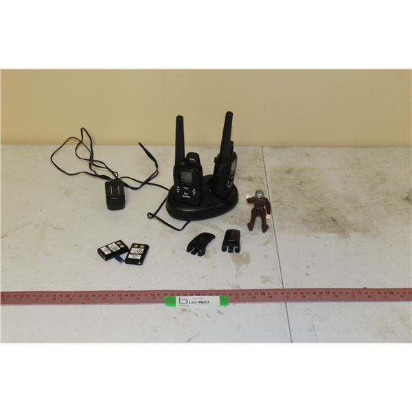 Uniden 2 Way Radios With Charger & Batteries