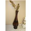 Image 5 : Lantern Style Electric Lamp, Tall Vase With Artificial Flower