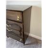Image 3 : Dresser
