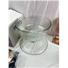 Image 8 : Ravenhead White Fire Chip & Dip Bowl & Anchor Cake Plate & Dome/Punchbowl & Wine Set