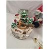 Image 2 : Assorted Christmas Decor