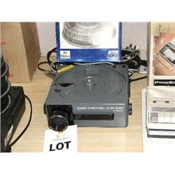 KODAK S AV 2020 SLIDE PROJECTOR