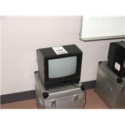 SAVILLE 14” PORTABLE COLOUR T.V. WITH ALUMINIUM CASE