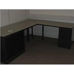 GREY DESK SYSTEM WITH CORNER RETURN, 4 DRAWER PEDESTAL UNIT, BUILT UNDER FILLING CABINET, SET OF BUI