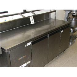 WILLIAMS MODEL HO3U 3 DOOR STAINLESS STEEL FRIDGE WITH STAINLESS STEEL TOP PREPARATION & PRODUCE HOL