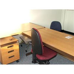 2 X LIGHT OAK DESK, 1 X 3    DRAWER PEDESTAL UNIT, 2 X TAMBOUR UNIT.