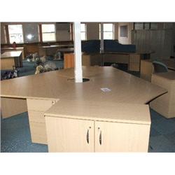 LIGHT OAK WORK STATION WITH PEDESTAL UNIT & END CUPBOARDS.