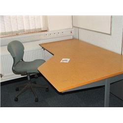 LIGHT OAK CANTILEVER DESK, 1 X CHAIR.